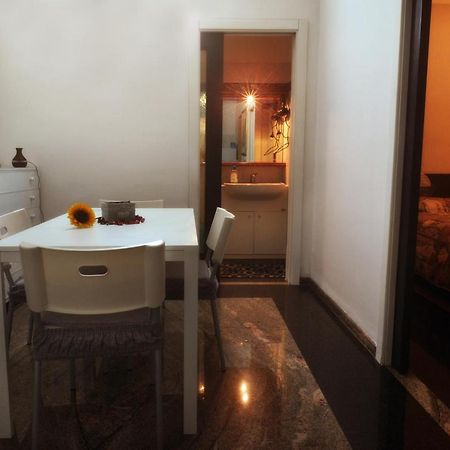 Oasi In Centro Apartment Bari Exterior photo